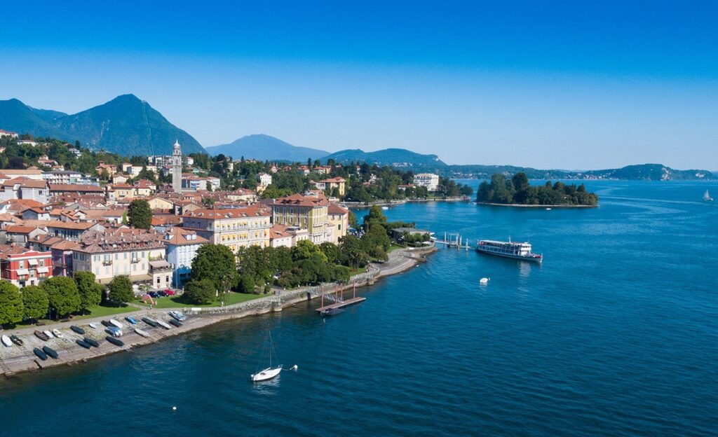 Verbania Italy Bellagio taxi transfer service