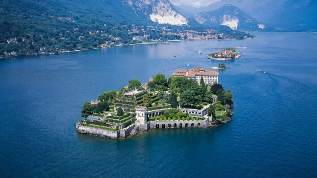 lake maggiore Italy Bellagio taxi transfer service