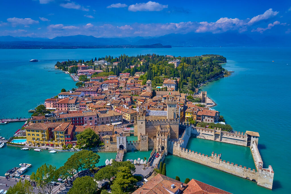 Sirmione Italy Bellagio taxi transfer service
